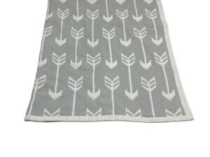 HARPER CANYON Super Soft Luxe Baby Blanket Gray White Chenille